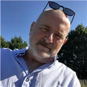 Prof idem le cercle des poètes disparus se tient à disposition pour transmettre et partager l’amour de notre langue